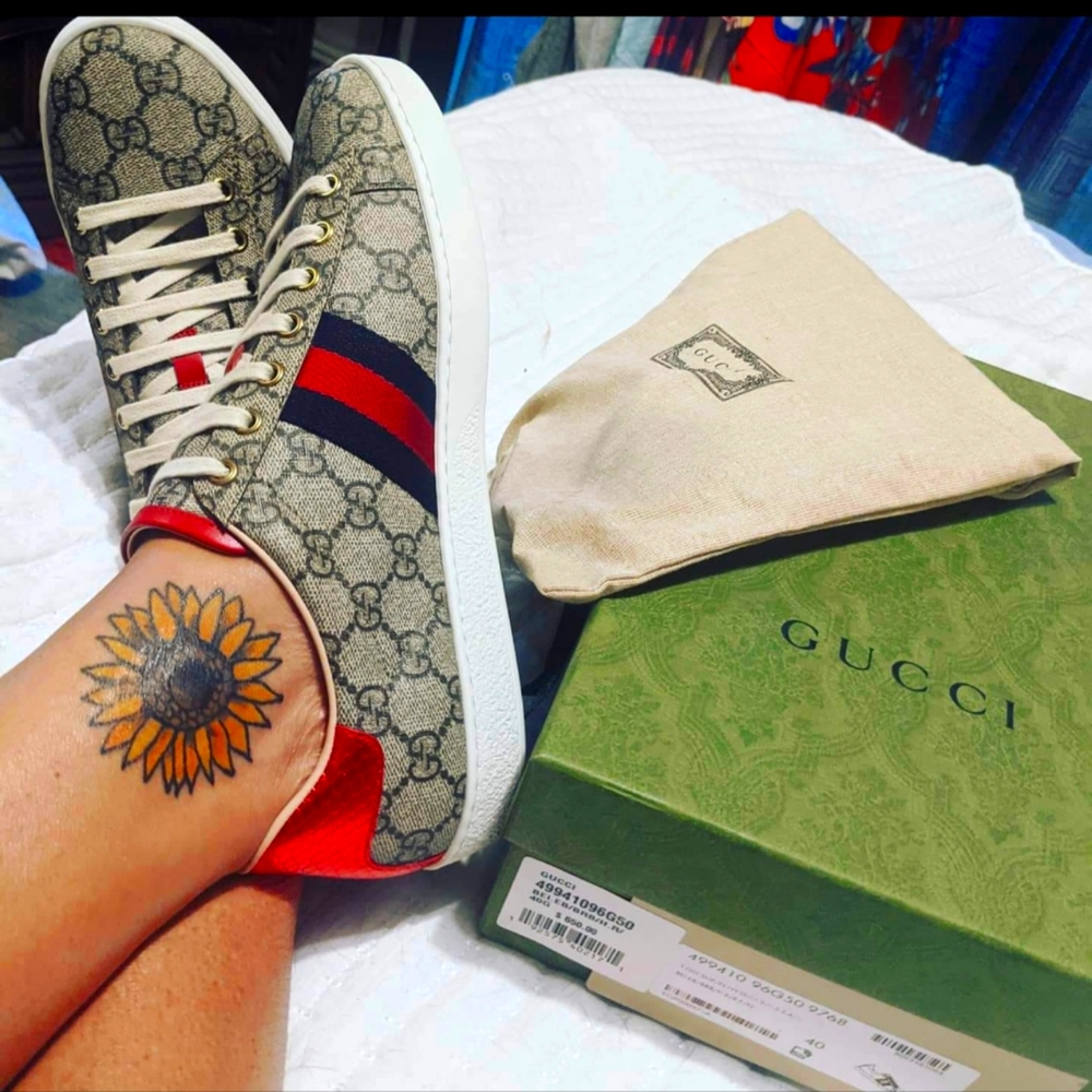 Gucci shoes